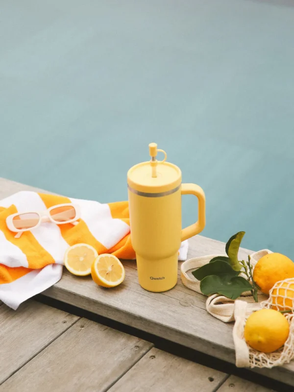 Qwetch - Travel mug isotherme 900ml - coloris au choix – Image 4