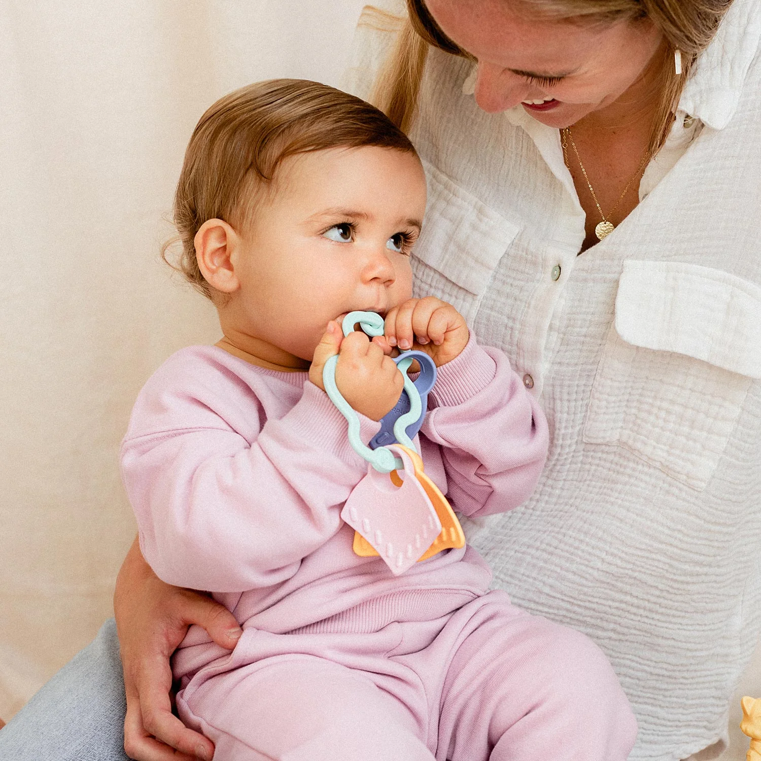 Le Jouet Simple - Le hochet (coloris au choix) – Image 3