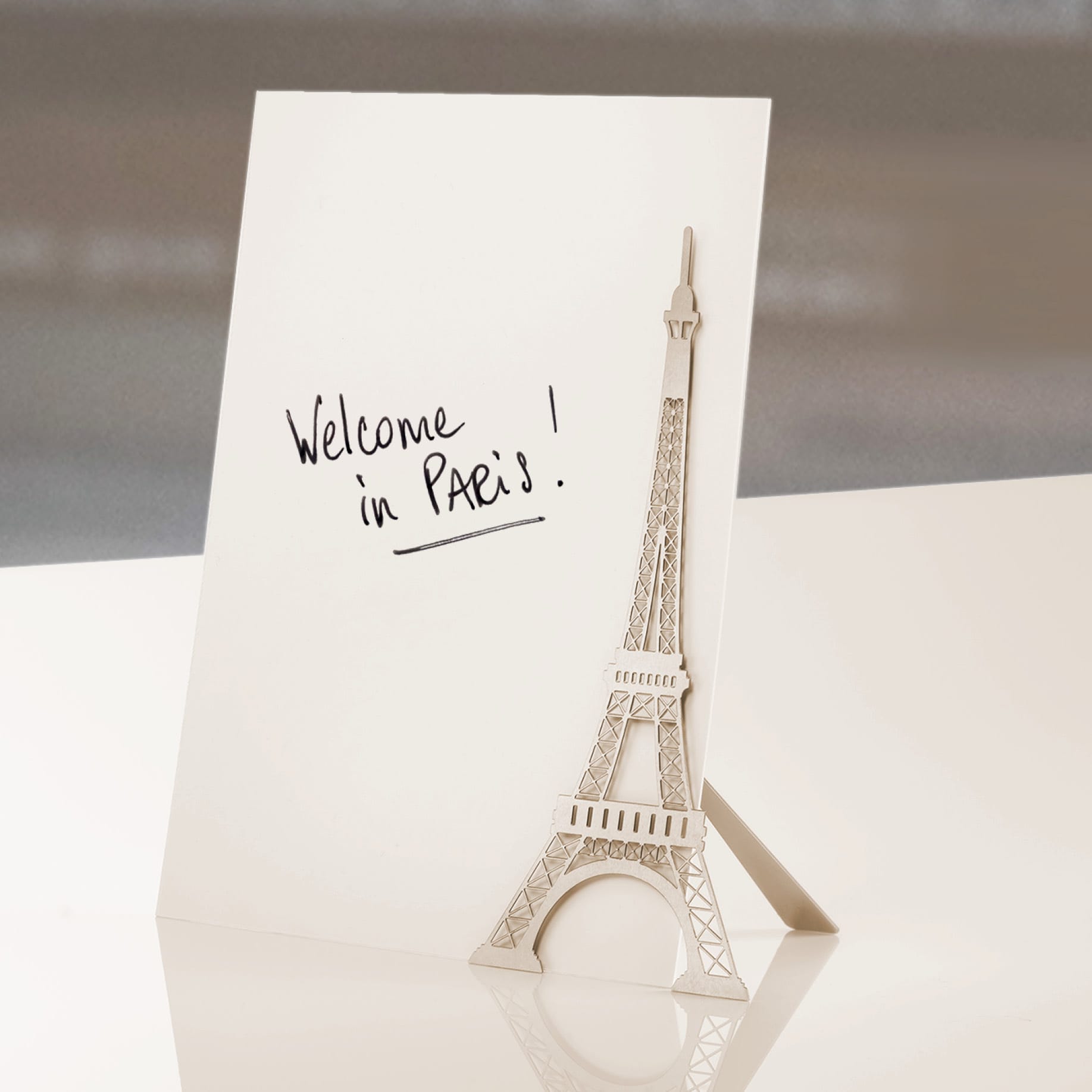 Tout Simplement - Porte-photo magnétique en métal - Tour Eiffel (argenté mat) – Image 2