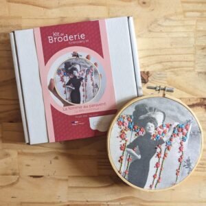 TheComptoir - Kit de broderie La femme au paravent