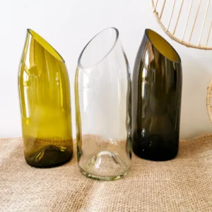 Plates et culotées - Vase chaloupé - Bouteille (coloris au choix)