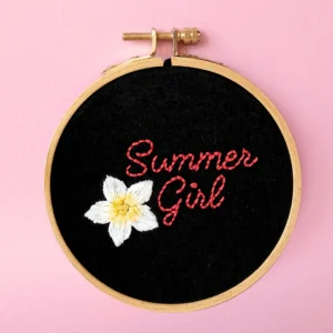 Mellow - Kit de broderie - Summer girl